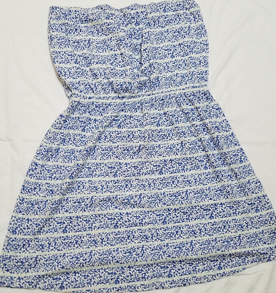 Gap blue and white floral jersey strapless dress